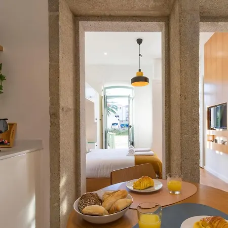 Walaa Home@almada Terrace By Lovelystay Porto