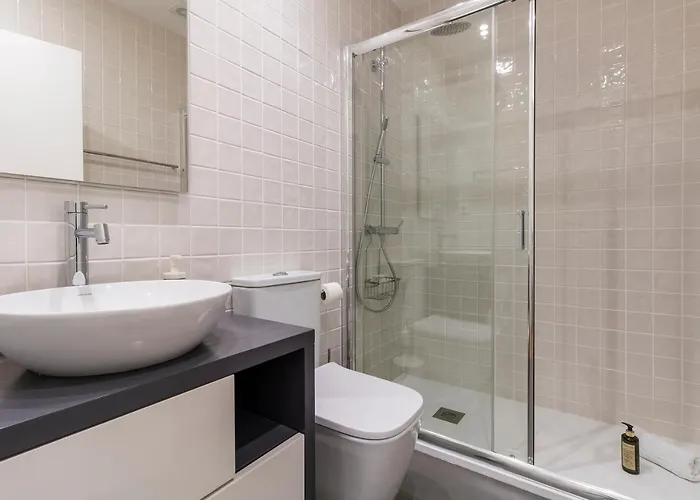 Walaa Home@almada Terrace By Lovelystay * ポルト