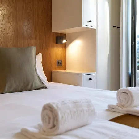 Walaa Home@almada Terrace By Lovelystay